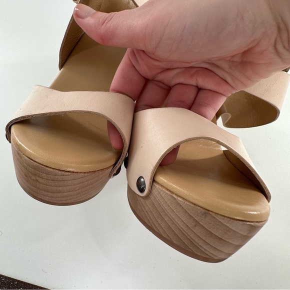 Sergio Rossi heels size 7.5 bone light pink Italian leather wooden platforms - Picture 12 of 14